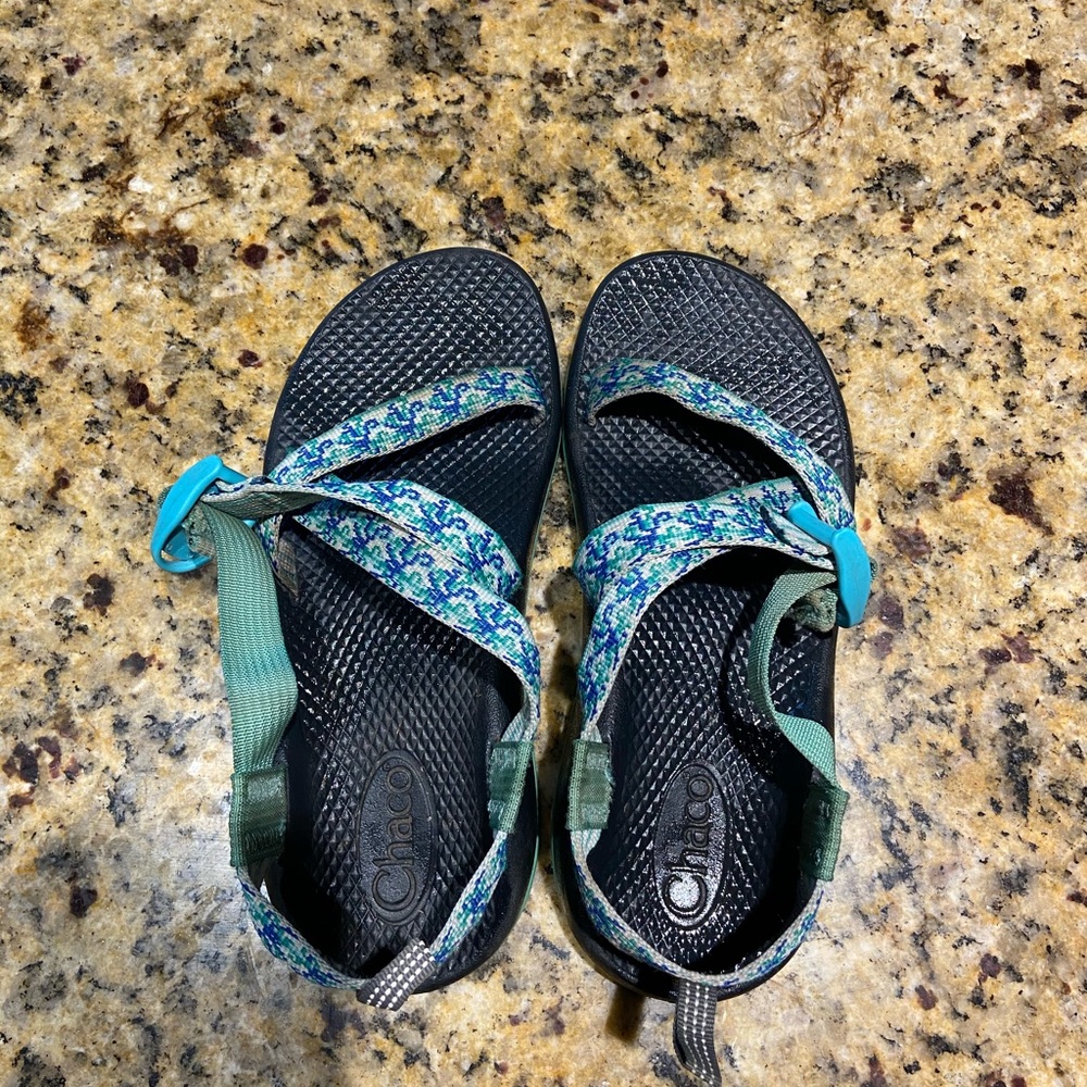 Chacos shoes